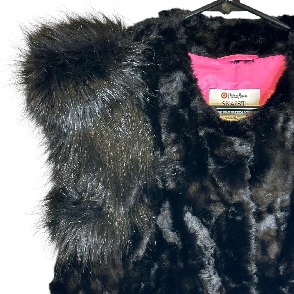 Neiman Marcus for Target Skaist Taylor Faux‎ Fur Vest 00294322 NWT Black XS - Picture 2 of 16